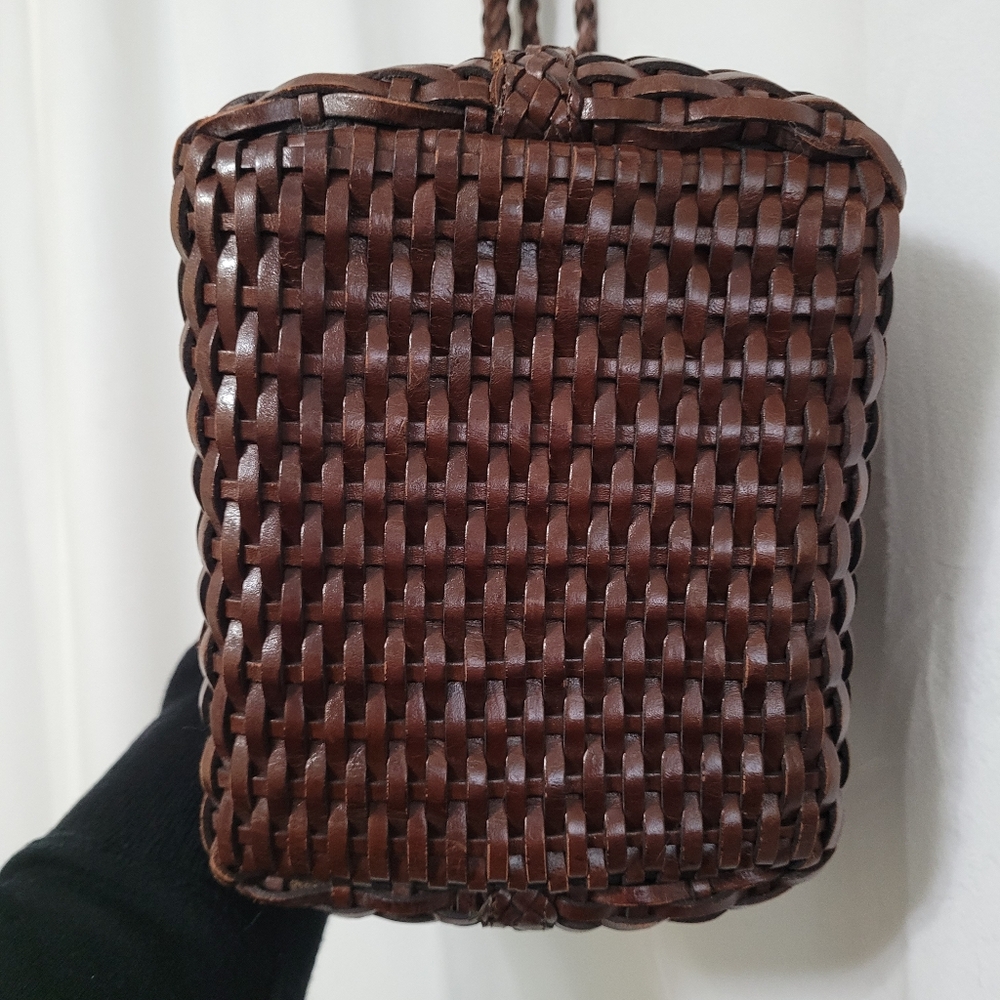 CEM Eberle Crossbody Vintage Woven Leather Bag - EUC - Picture 4 of 13